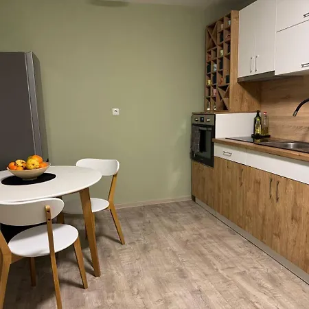 Apartment Olive Grand 8 To 10 Guests Balcony Parking